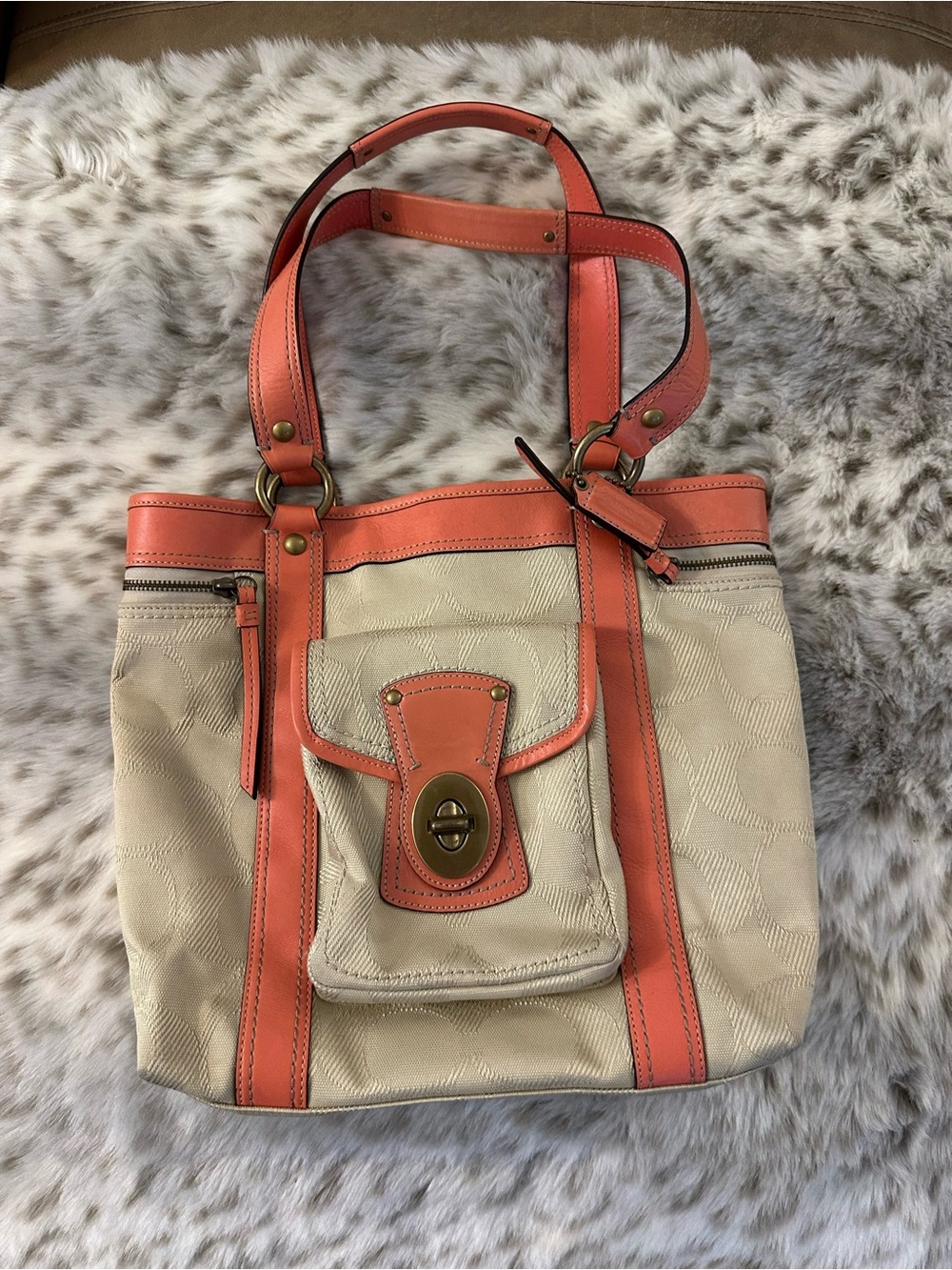 Coach GIGI LEGACY TOTE - Beige and Coral Leather-Trim